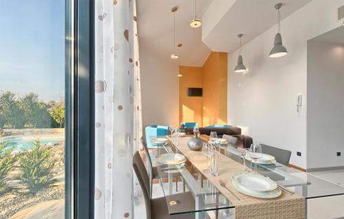 Lovely Apartment In Pula With Wifi