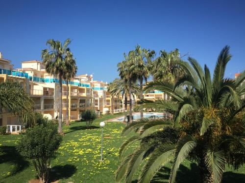 La Riviera bajo-Serviden