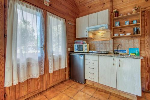 Η κουζίνα ή μικρή κουζίνα στο Entre Viejos Olivos