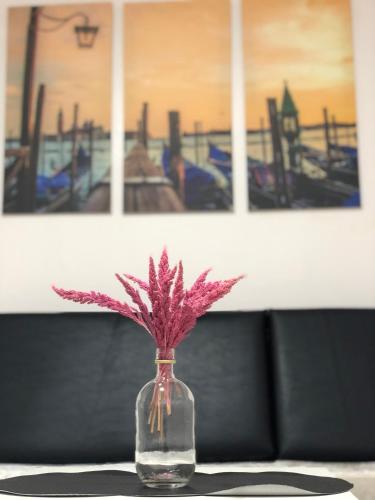 Gambar di galeri bagi Metro Suites di Anabu Primero