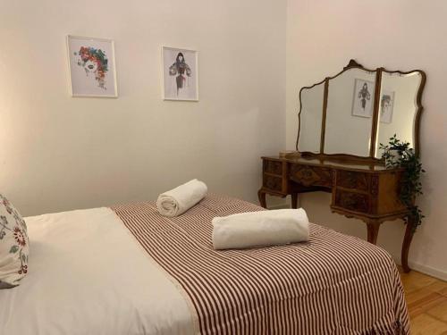 Stay as a Local! Santos Historical Guesthouse III