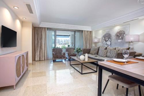 Genteel Home Jardines del Principe photo 16