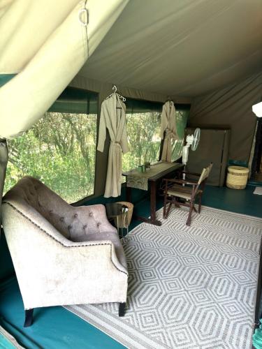 Istumisnurk majutusasutuses Olkinyei Mara Tented Camp
