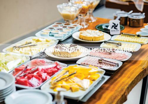 Makanan di atau berdekatan hotel