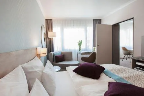 Crowne Plaza Berlin City Centre Ku'damm by IHG photo 27