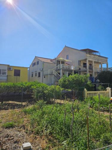 family apartment for 4 people