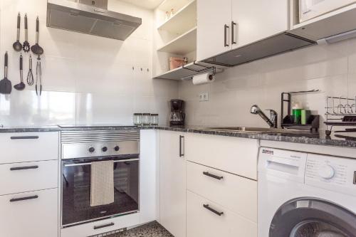 Kuchyň nebo kuchyňský kout v ubytování Estudio Piña Colada