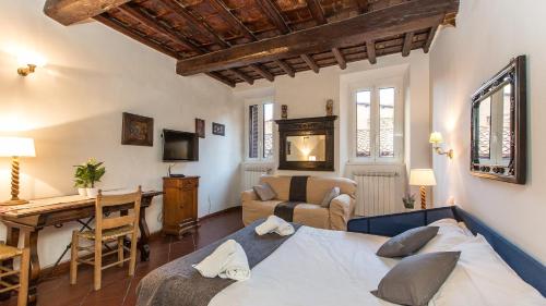Scala Studio by Rental in Rome