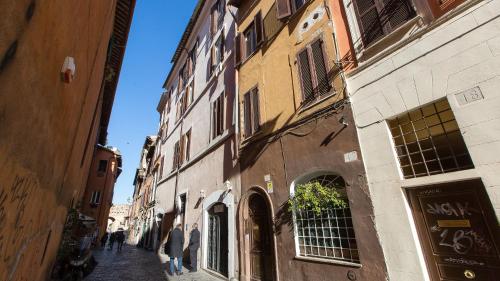 Scala Studio by Rental in Rome