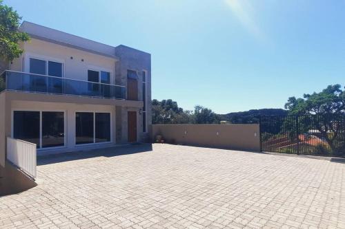 Budova, kde se prázdninový dům nachází