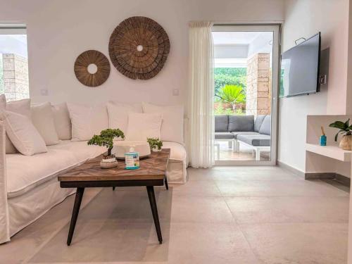 Elegant Flat in Glyfada Center