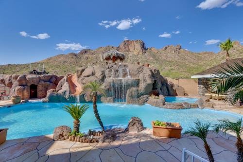 アパッチ・ジャンクションにあるPool with Slide and Playground Arizona Group Getaway!のギャラリーの写真