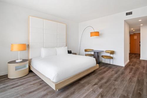The Grayson Hotel Miami Downtown Image