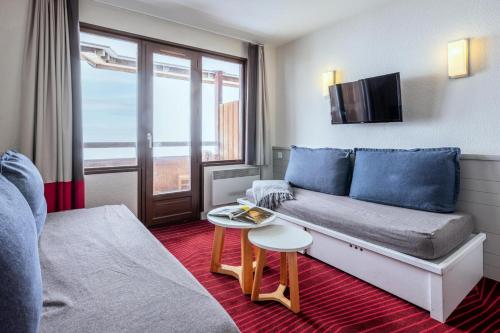 Appartement 2 Pièces + 1 Coin Nuit 6 Personnes Vue Montagne MAE-9071