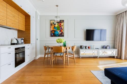 Luxus & Flow - Nadmorski Apartament z sauną i siłownią