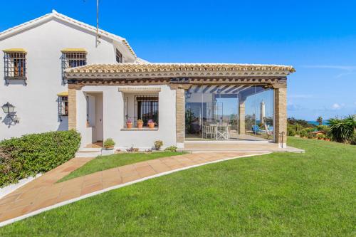 -Iponubahomes- Typical Andalusian villa with views in Mijas Costa