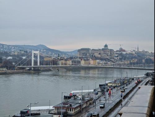 Danube Wonder View apartment 1056 Budapest, Belgrád rakpart kép - 3