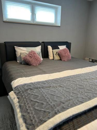 Postel nebo postele na pokoji v ubytování Gesamte Wohnung mit Parkplatz