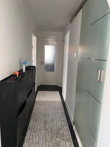 Fotografie z fotogalerie ubytování Gesamte Wohnung mit Parkplatz v destinaci Halstenbek