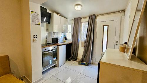 Gallery image of Studio cosy et lumineux proche Paris et Stade de France in Stains