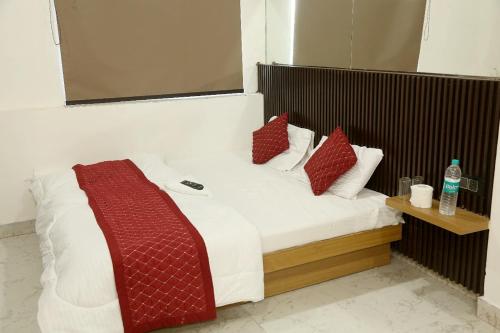 Postel nebo postele na pokoji v ubytování Hotel A10 International