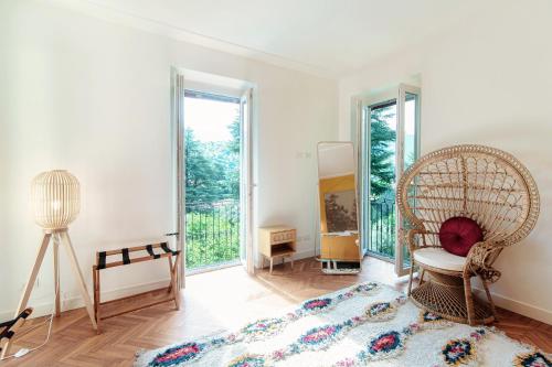 Χώρος καθιστικού στο Villa Riva - by MyHomeInComo