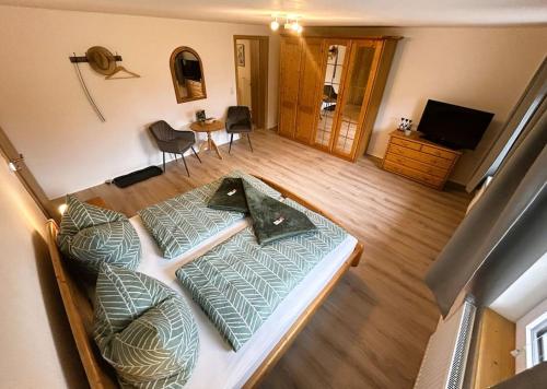 Ruang duduk di Apartment Hope and Happy Zentral-Ruhig-Gute Anbindung