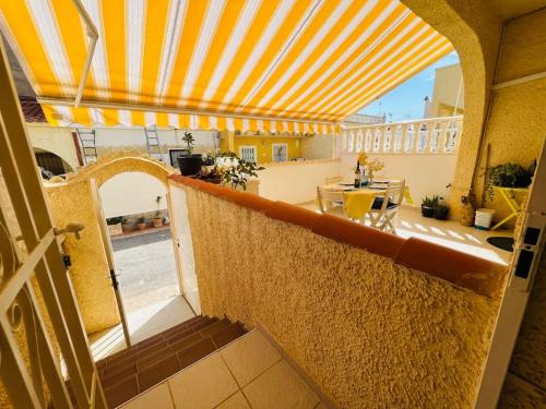 Sunny, South-Facing & Welcoming