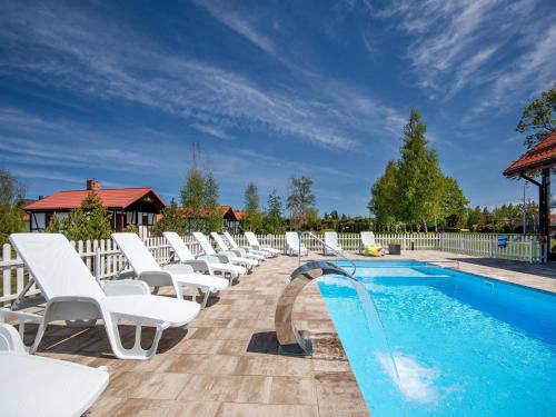 Holiday homes with pool access Darlowo