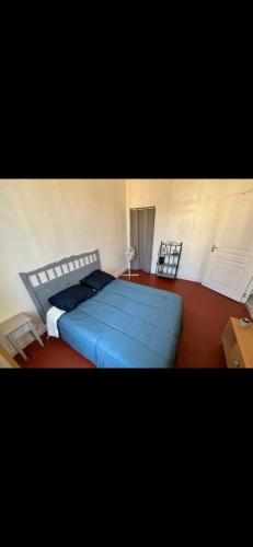 Bright Apartment Near the Beach and Old Port