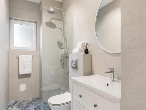 Attractive apartment in Slatine