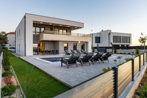 Villa Dona ZadarVillas