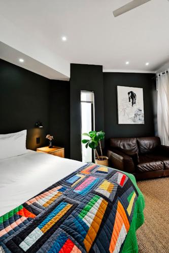 Ένα ή περισσότερα κρεβάτια σε δωμάτιο στο Alpine Attitude Boutique Hotel & Conference Venue