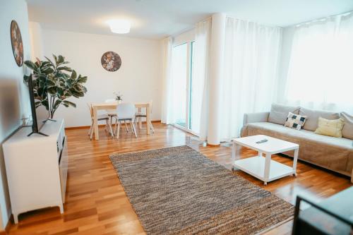 Danube Island Apartment 12