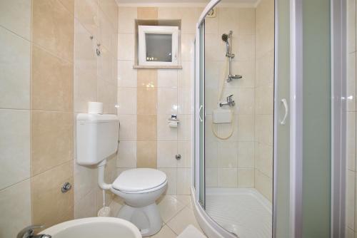 Apartments Romano 1099
