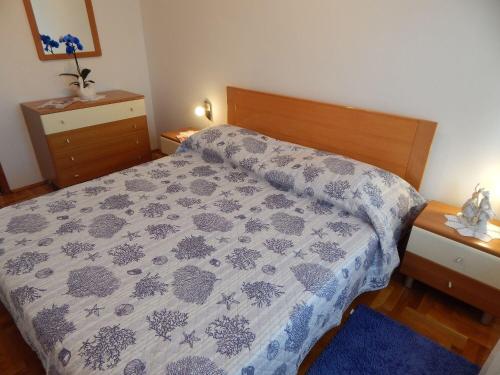 Apartments Zdravko