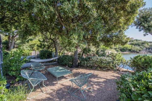 Κήπος έξω από το A cala d oro et sa plage privée