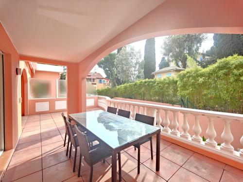 Photo de la galerie de l'établissement Superbe 4P in RDJ avec piscine residence - Parking, à Cagnes-sur-Mer