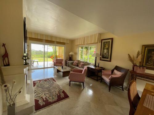 Golf Villa in Marbella, Frontline Golfvilla in RioReal Golf photo 18