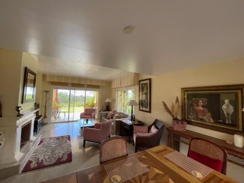 Golf Villa in Marbella, Frontline Golfvilla in RioReal Golf photo 20