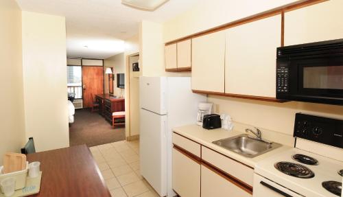 Dapur atau dapur kecil di Holiday Sands South