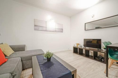 Photo de la galerie de l'établissement 2 Pièces spacieux - proche Paris, à Malakoff