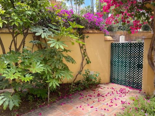 Golf Villa in Marbella, Frontline Golfvilla in RioReal Golf photo 10