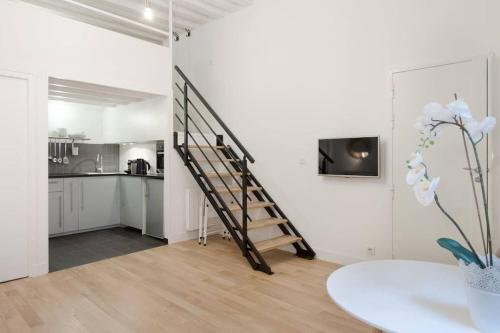 Appartement avec beaux volumes cœur du MARAIS