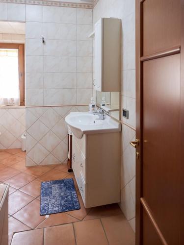 Ένα μπάνιο στο BnB Anna e Leo - Casa di Leo
