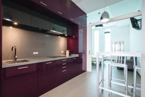 Virgen Dolorosa Olehousing