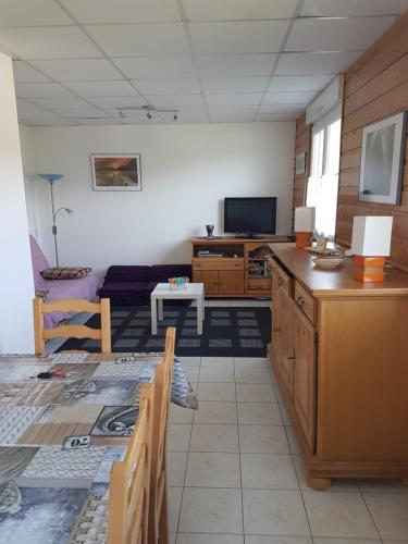 F2 lumineux en centre ville - Gerardmer