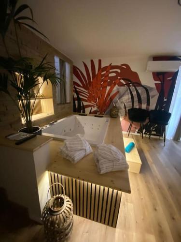 Fotografie z fotogalerie ubytování Secret suite con idromassaggio v destinaci Soriano nel Cimino