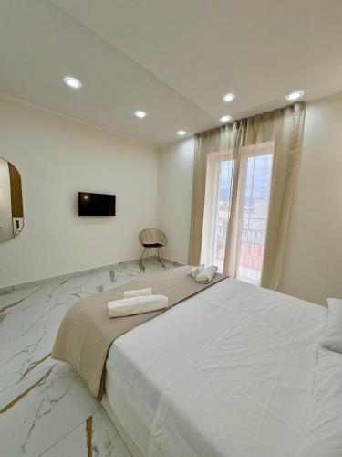 Partenope House 24