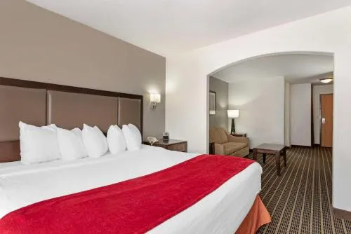 Best Western Plus Eagleridge Inn & Suites in Pueblo